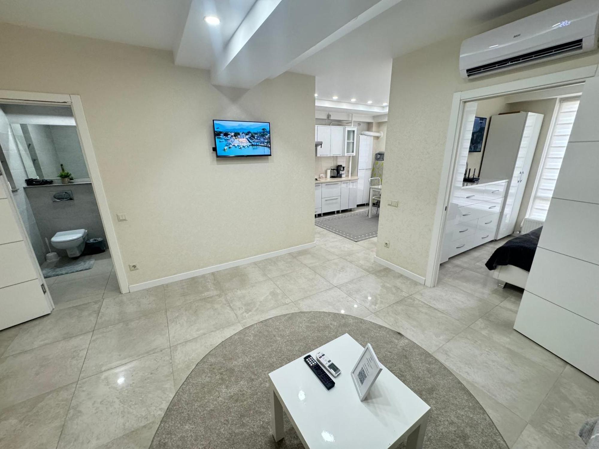New Lux Apartment In Chisinau Exterior photo